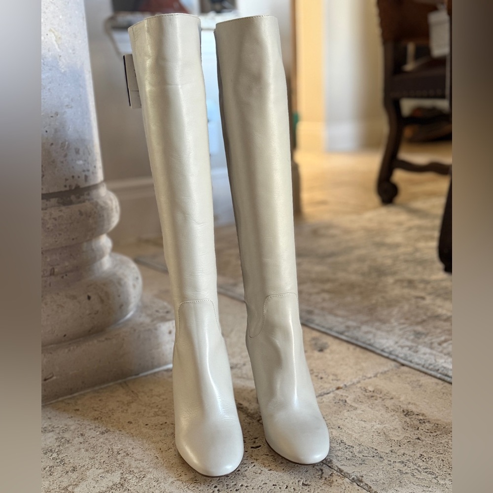 Zara white beige boots. Size 37 fits 6 1/2 - 7